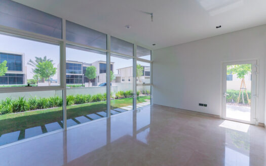 VILLA FOR SALE IN GOLF PLACE, DUBAI HILLS ESTATE